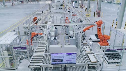 傳統制造業穩抓新型工業化 人工智能公共數據平臺成破局關鍵